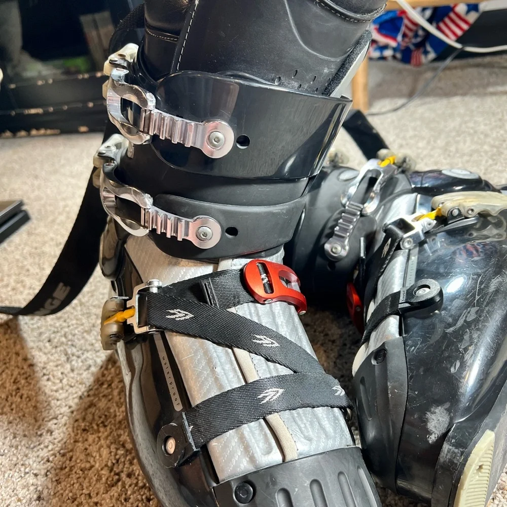 Lange SFT 100 Ski Boots Mondo Sz 28/28.5